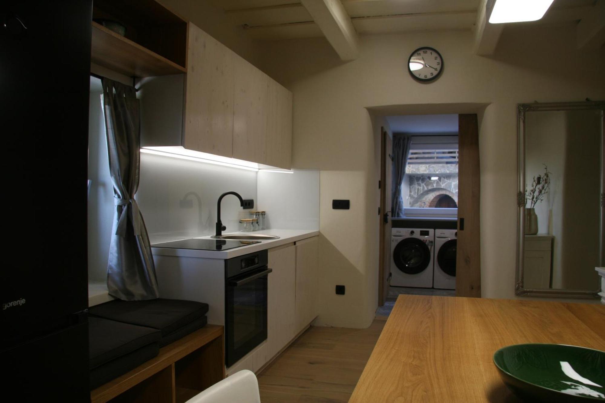 Terasse Jeruzalem Apartments Hermanci Bagian luar foto